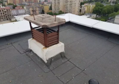 Dach bloku z papy