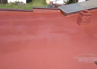 Ocieplenie dachu z farbą
